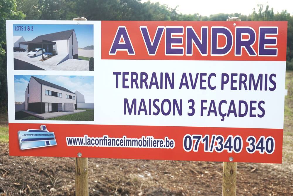 Terrain à vendre à Châtelet 6200 85000.00€ chambres m² - annonce 431752