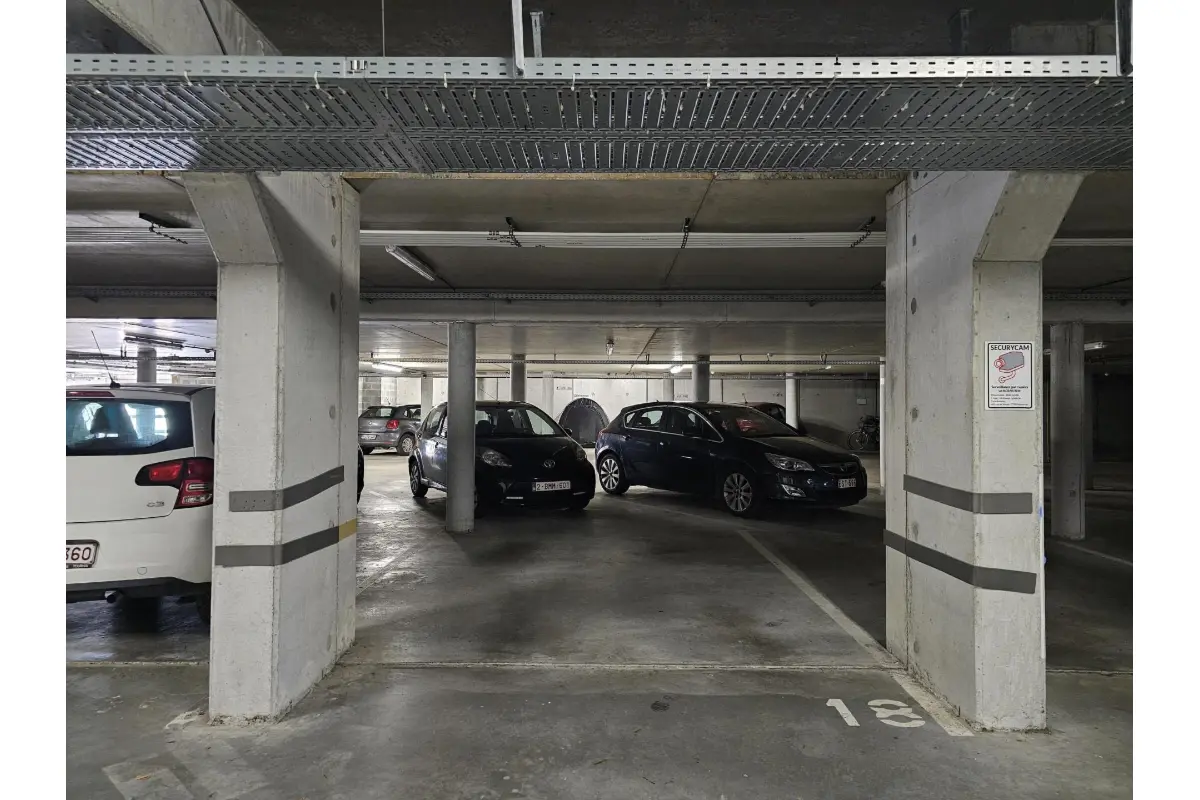 Parking à vendre à Tournai 7500 20000.00€  chambres m² - annonce 431404