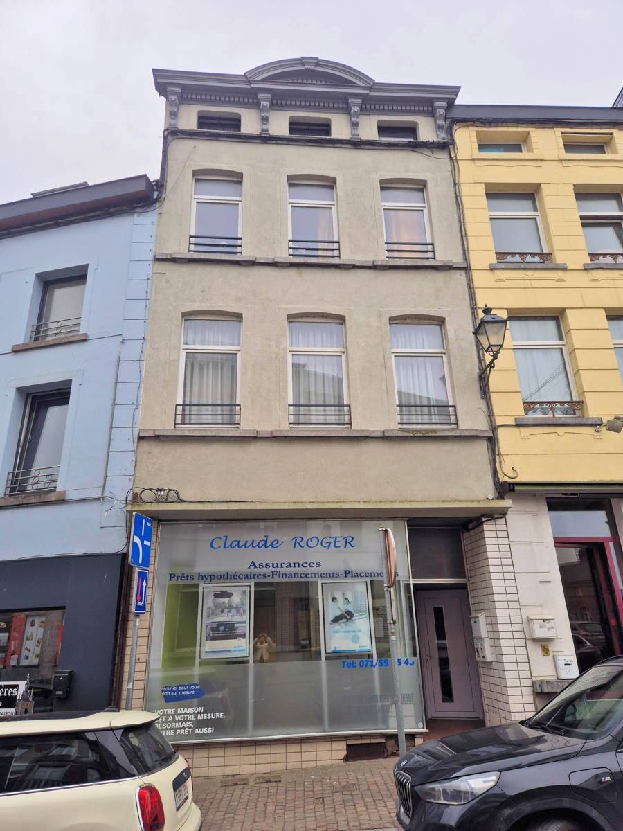Commerce à à Thuin 6530 850.00€ chambres 50.00m² - annonce 431002