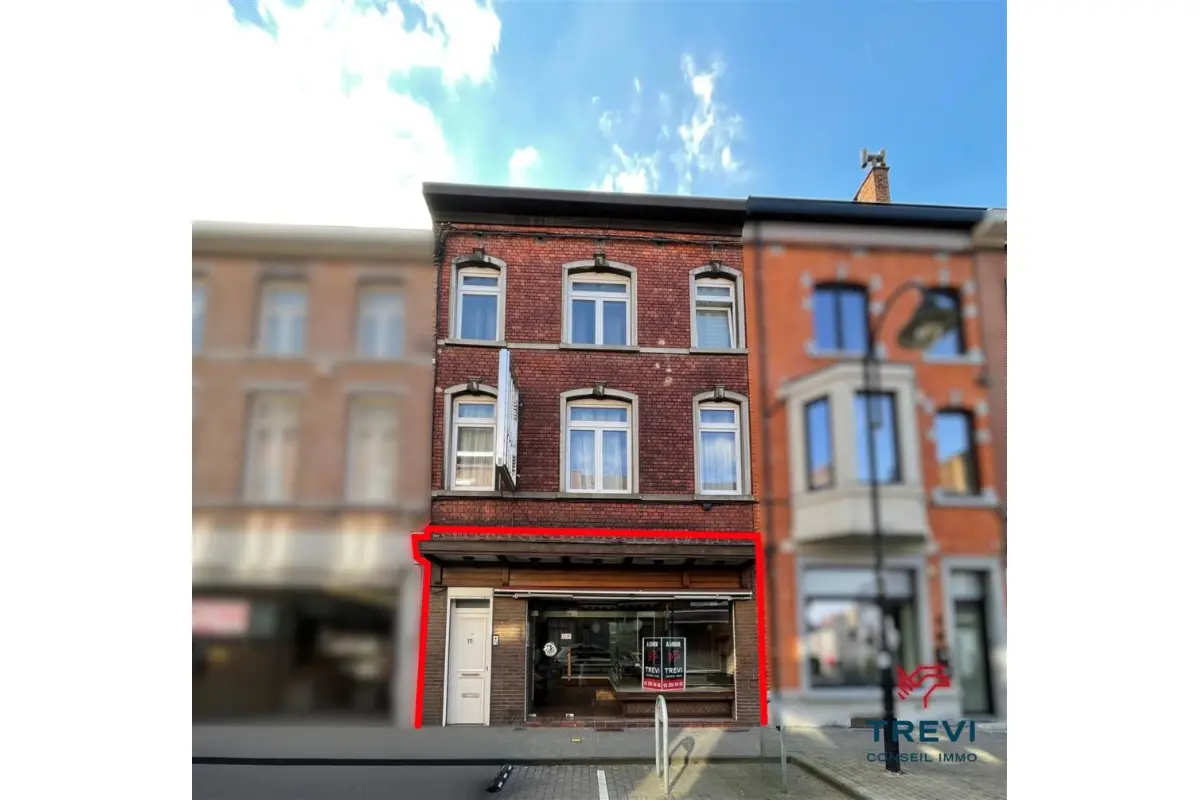 Commerce à louer à Braine-le-Comte 7090 800.00€  chambres m² - annonce 432774