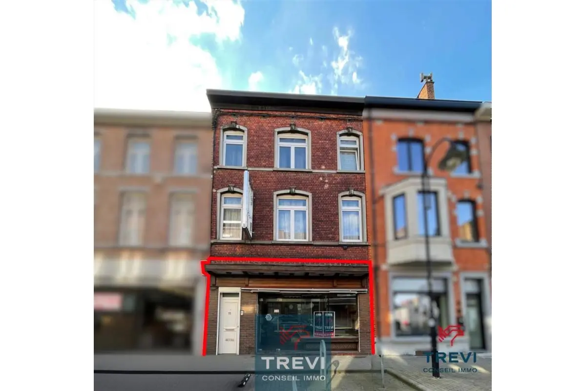 Commerce à louer à Braine-le-Comte 7090 800.00€  chambres m² - annonce 432774