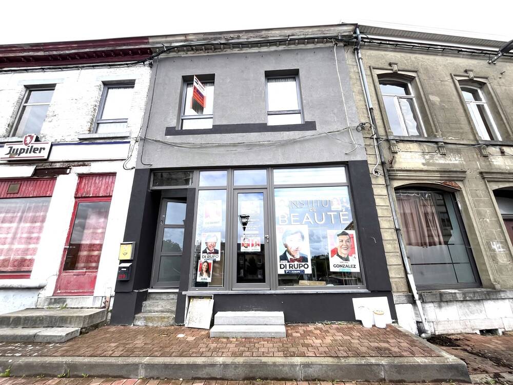 Immeuble de rapport - Immeuble à appartement à vendre à Anderlues 6150 199900.00€ 3 chambres 215.00m² - annonce 432905