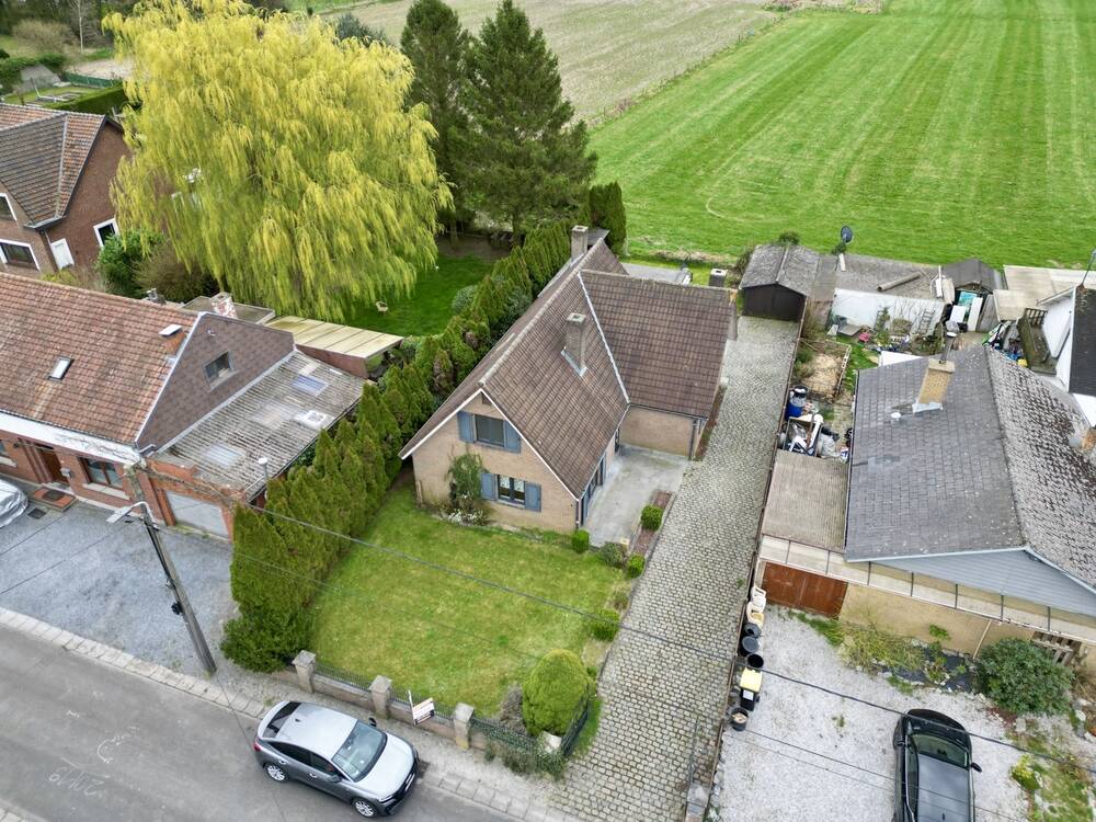 Villa à vendre à Sirault 7332 240000.00€ 4 chambres 252.00m² - annonce 432209