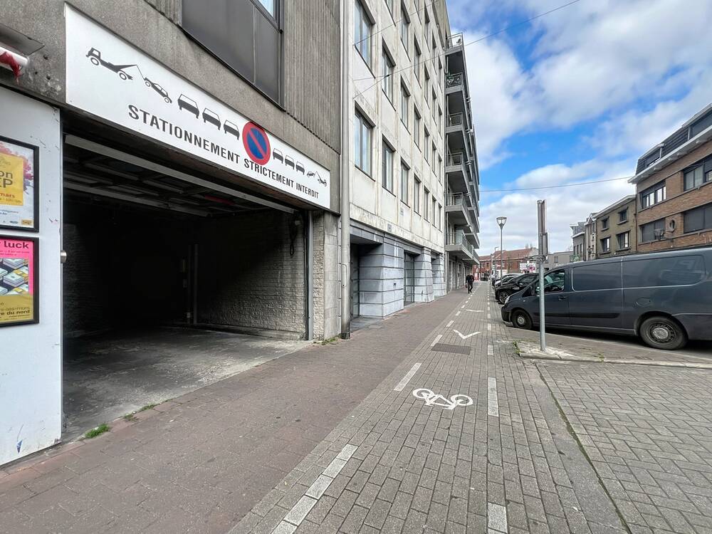 Parking / garage à vendre à Mouscron 7700 27500.00€ chambres m² - annonce 468993