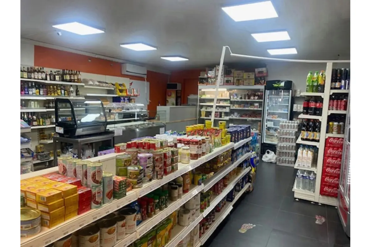 Commerce à vendre à Charleroi 6000 92000.00€  chambres 70.00m² - annonce 434871