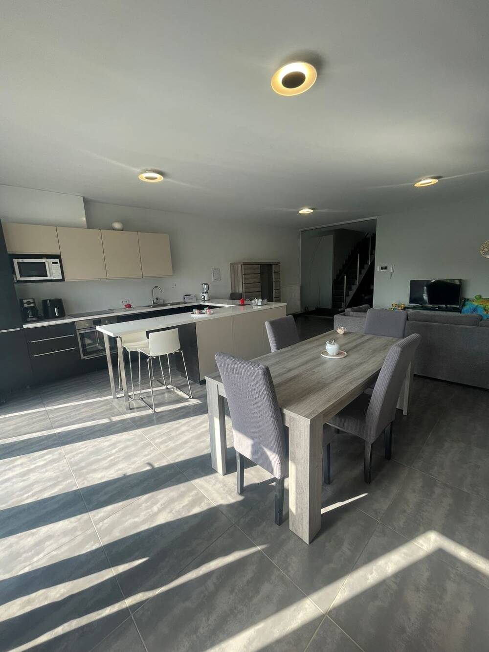Maison à vendre à Haine-Saint-Paul 7100 299000.00€ 5 chambres 205.00m² - annonce 436845