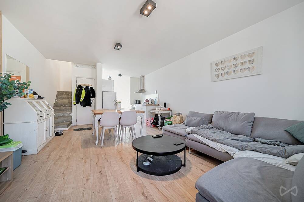 Duplex à vendre à Mons 7000 150000.00€ 1 chambres 60.00m² - annonce 438545