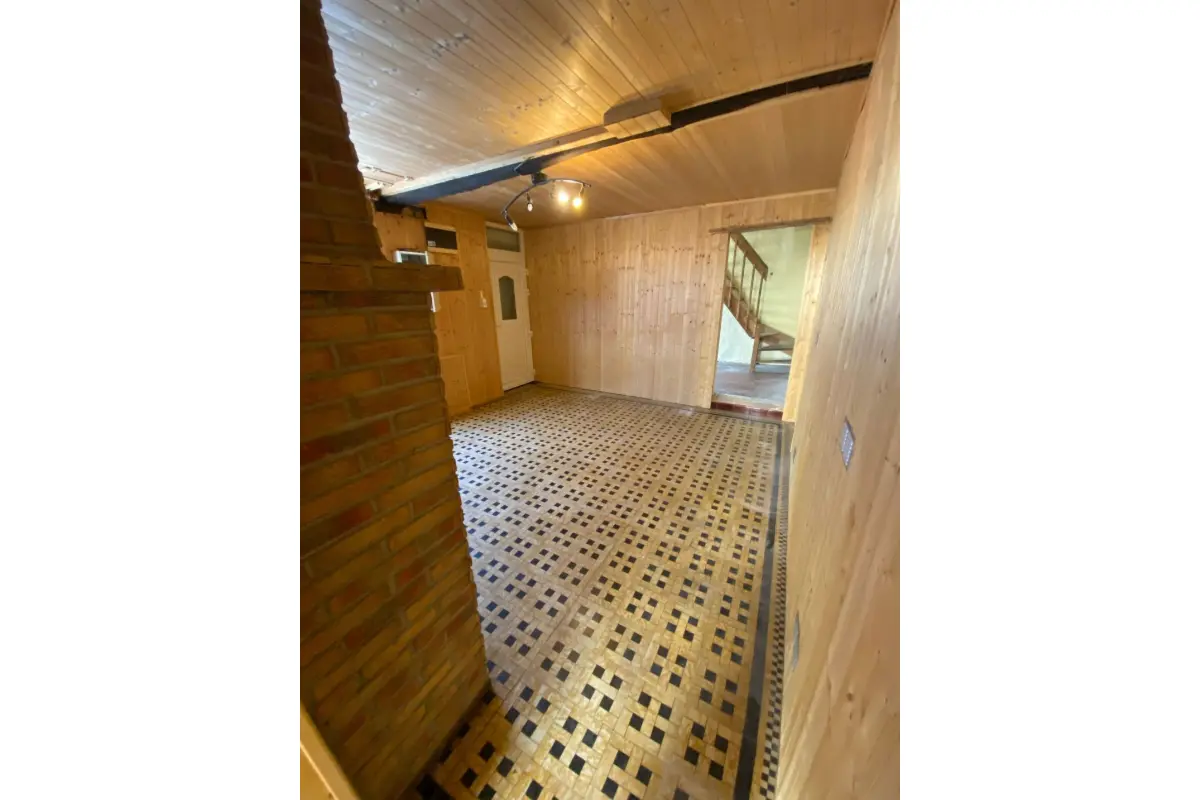 Maison à vendre à Strépy-Bracquegnies 7110 60000.00€ 1 chambres 84.00m² - annonce 437812