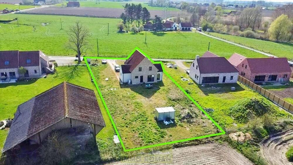 Immeuble de rapport - Immeuble à appartement à vendre à Escanaffles 7760 475000.00€ 3 chambres 179.00m² - annonce 439890