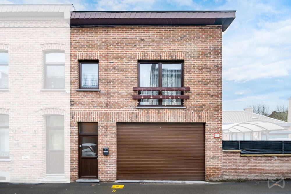 Maison à vendre à Châtelet 6200 157000.00€ 2 chambres 95.00m² - annonce 439018