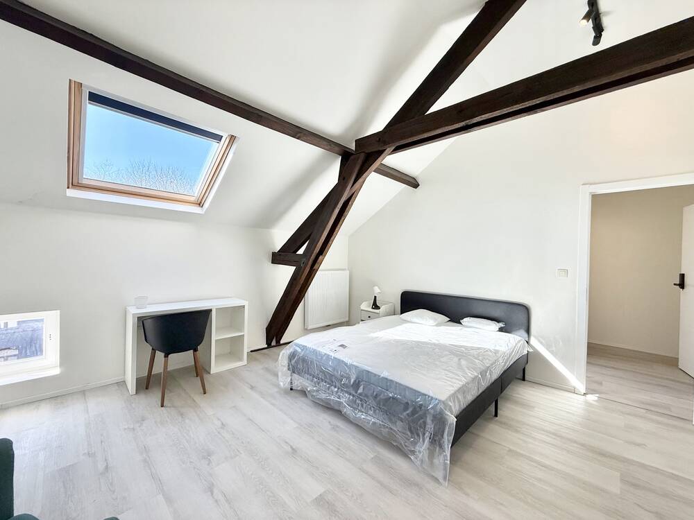 Appartement à louer à Lodelinsart 6042 550.00€ 1 chambres m² - annonce 439064