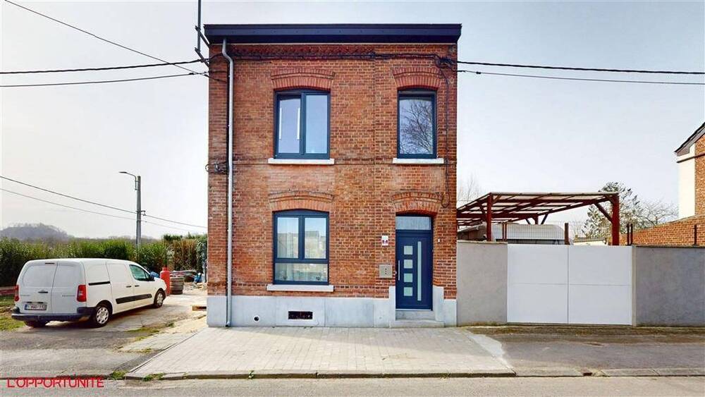 Maison à vendre à Monceau-sur-Sambre 6031 239000.00€ 3 chambres 155.00m² - annonce 442135