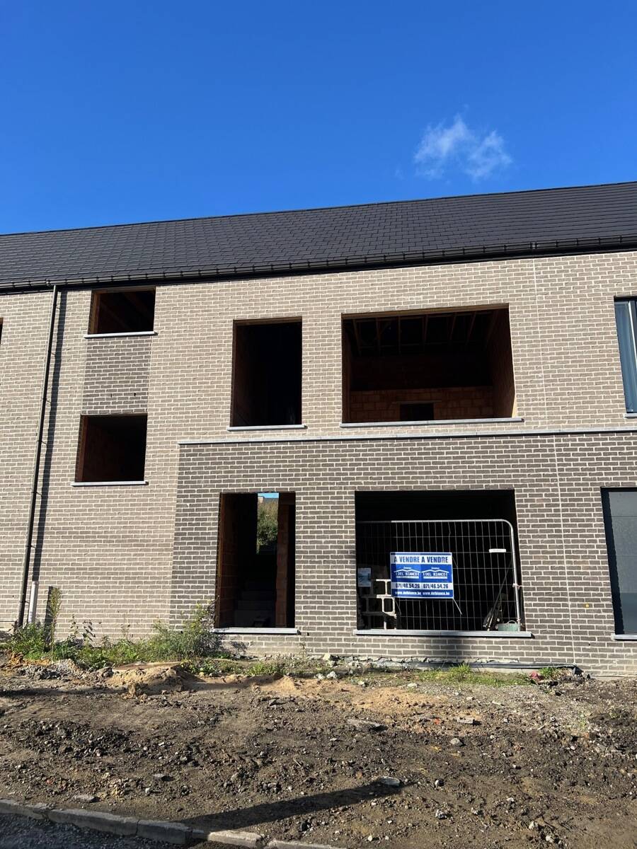 Maison à vendre à Courcelles 6180 185000.00€ 4 chambres 160.00m² - annonce 441401