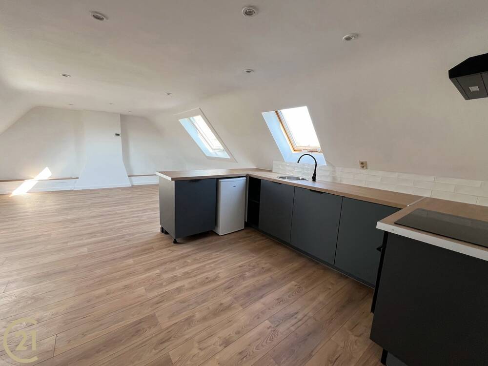 Studio à louer à Tournai 7500 630.00€ 1 chambres m² - annonce 442674