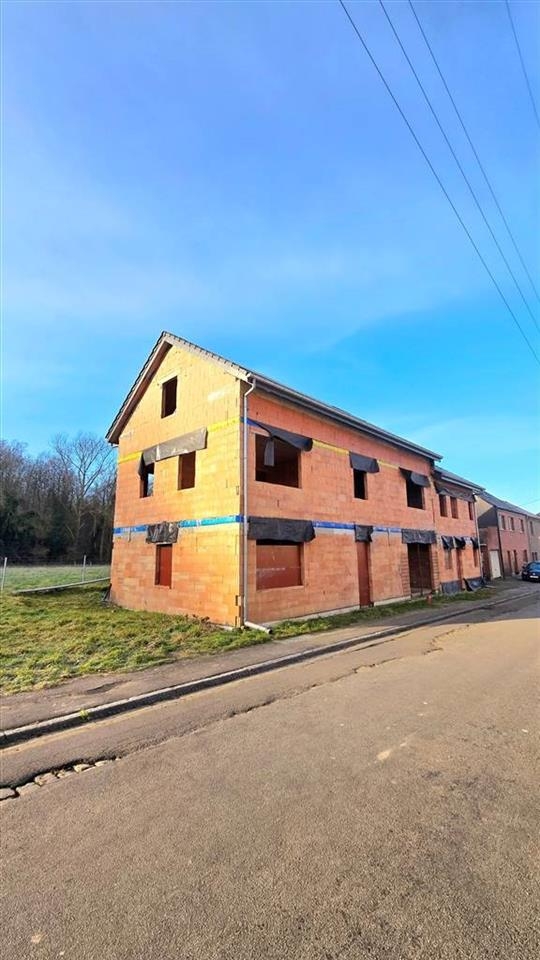Maison à vendre à Péronnes-lez-Binche 7134 250000.00€ chambres 350.00m² - annonce 443031