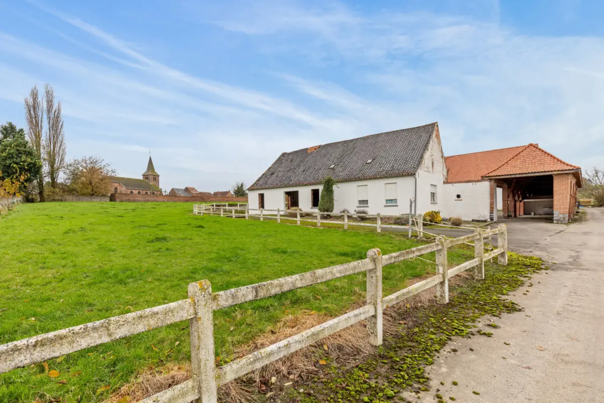 Maison à vendre à Mourcourt 7543 649000.00€ 4 chambres 235.00m² - annonce 443377