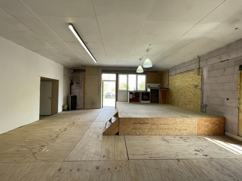 Commerce à louer à Hellebecq 7830 550.00€ chambres 72.00m² - annonce 444850