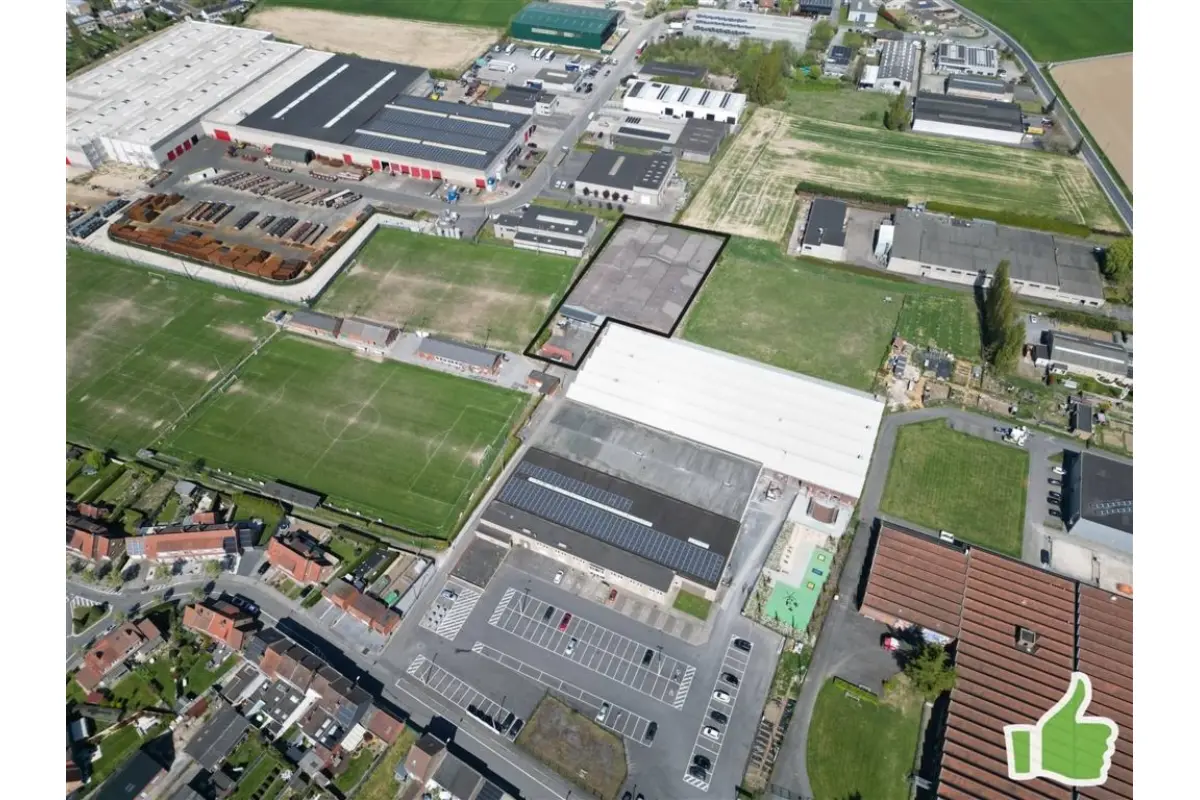 Commerce à vendre à Herseaux 7712 990000.00€  chambres 3000.00m² - annonce 444700