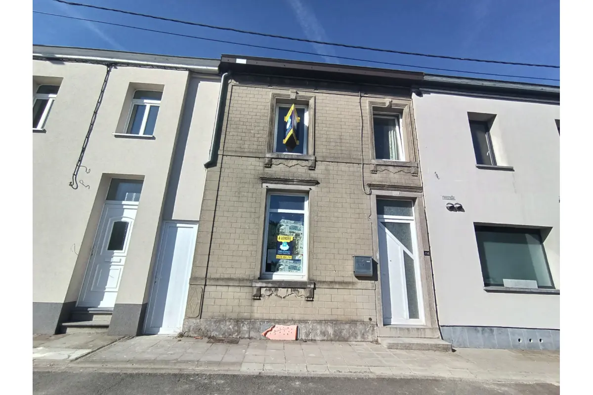Maison à vendre à Chapelle-lez-Herlaimont 7160 129000.00€ 2 chambres 121.00m² - annonce 444672