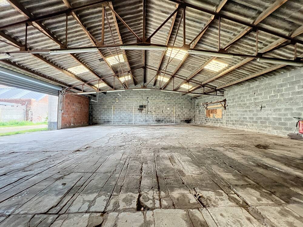 Commerce à louer à Mouscron 7700 695.00€ chambres 180.00m² - annonce 469068