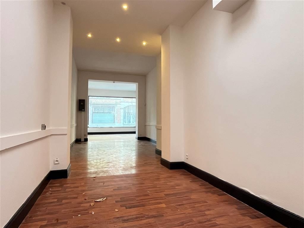 Commerce à vendre à Tournai 7500 75000.00€ chambres 60.00m² - annonce 445946