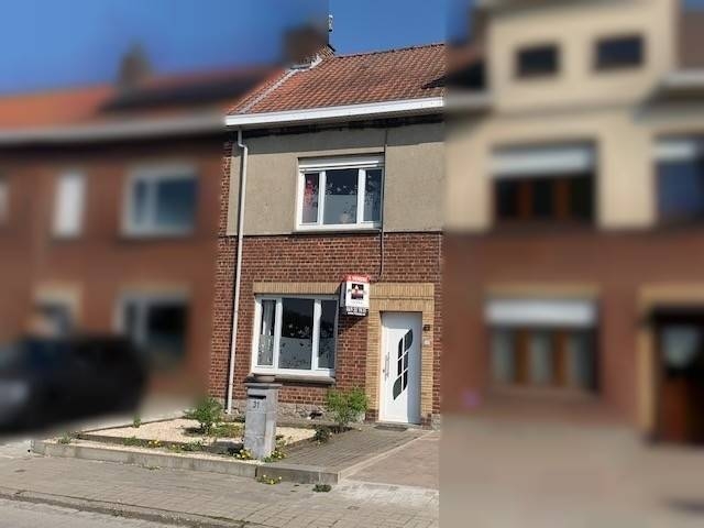 Maison à à Leuze-en-Hainaut 7900 180000.00€ 2 chambres 135.00m² - annonce 445927
