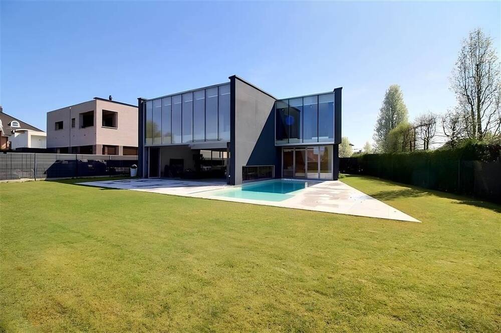 Villa à à Dottignies 7711 890000.00€ 4 chambres 318.00m² - annonce 447904