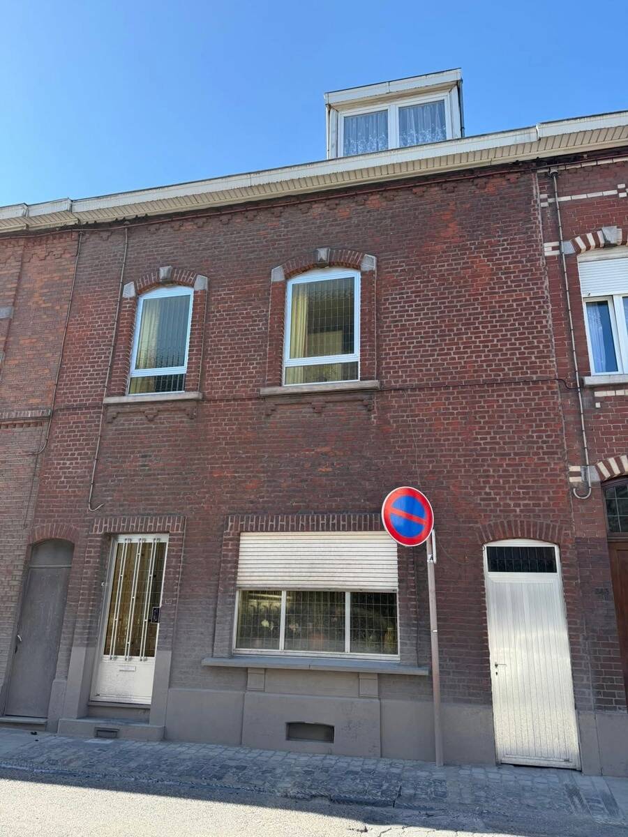 Maison à vendre à Mont-sur-Marchienne 6032 159000.00€ 3 chambres 173.00m² - annonce 448983