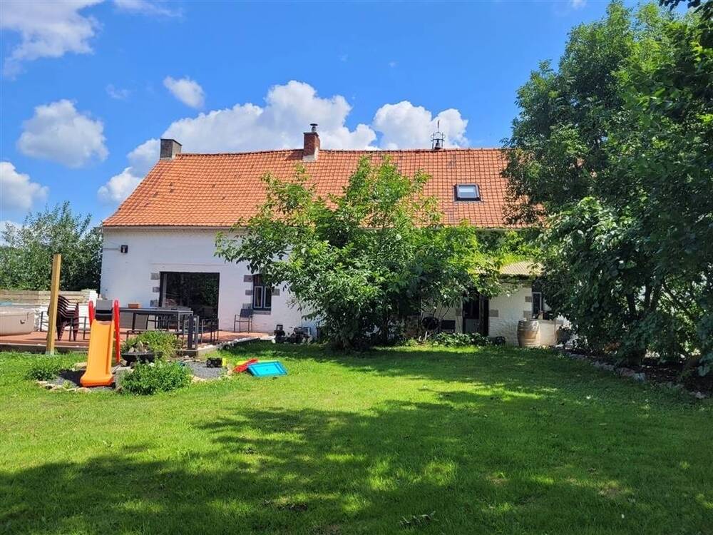 Maison à vendre à Ghislenghien 7822 550000.00€ 5 chambres 330.00m² - annonce 453090