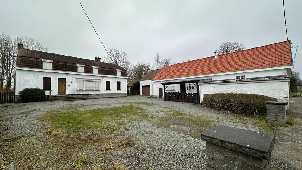 Maison à vendre à Ligne 7812 380000.00€ 5 chambres 240.00m² - annonce 453086