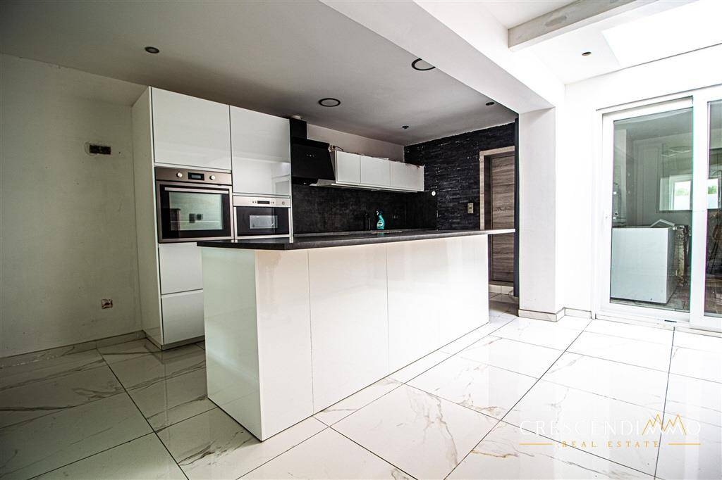 Maison à vendre à Haine-Saint-Paul 7100 175000.00€ 3 chambres 144.00m² - annonce 453690
