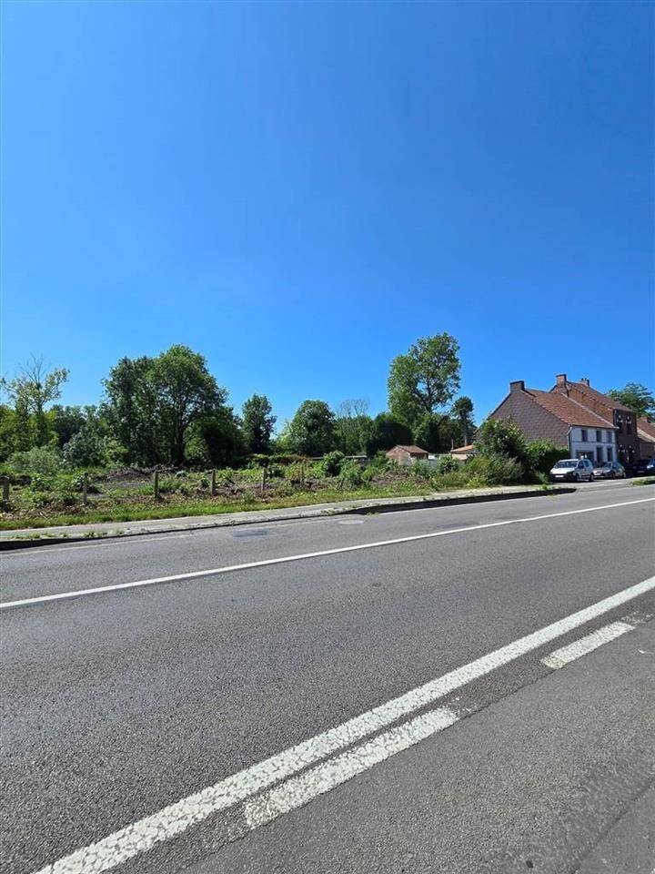 Terrain à bâtir à  à Basècles 7971 149900.00€  chambres m² - annonce 454006