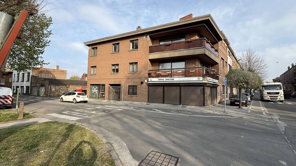 Immeuble de rapport - Immeuble à appartement à vendre à Mons 7000 750000.00€ 6 chambres 450.00m² - annonce 454283