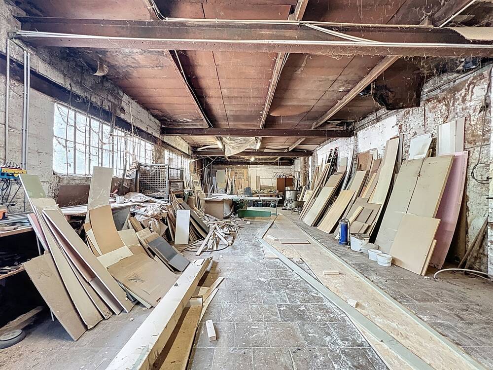 Commerce à louer à Jumet 6040 550.00€ chambres 117.00m² - annonce 454359