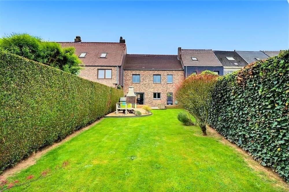 Maison à vendre à Braine-le-Comte 7090 330000.00€ 3 chambres 170.00m² - annonce 456099
