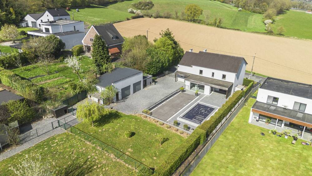 Maison à vendre à Montigny-le-Tilleul 6110 698000.00€ 4 chambres 284.00m² - annonce 456194
