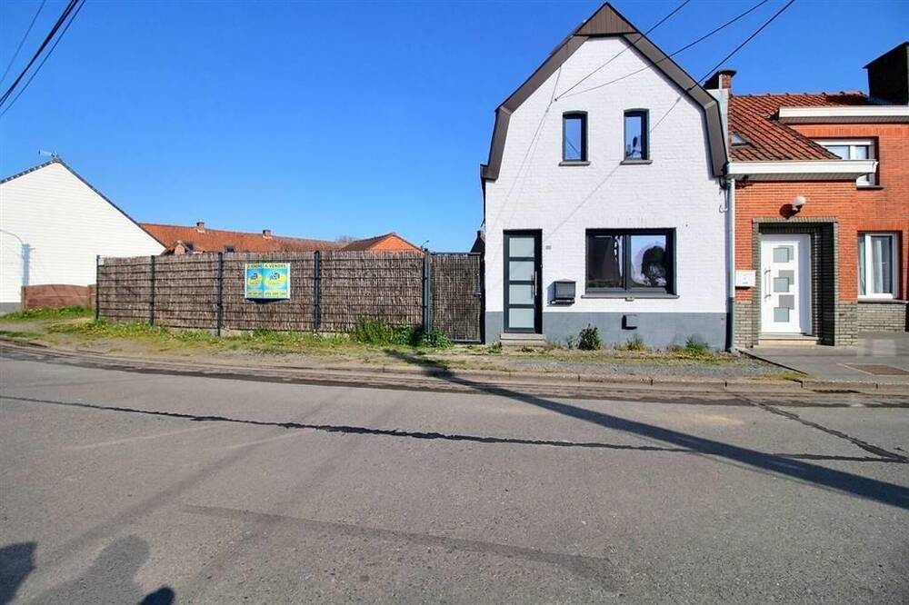 Maison à à Estaimpuis 7730 179000.00€ 2 chambres 94.00m² - annonce 456812