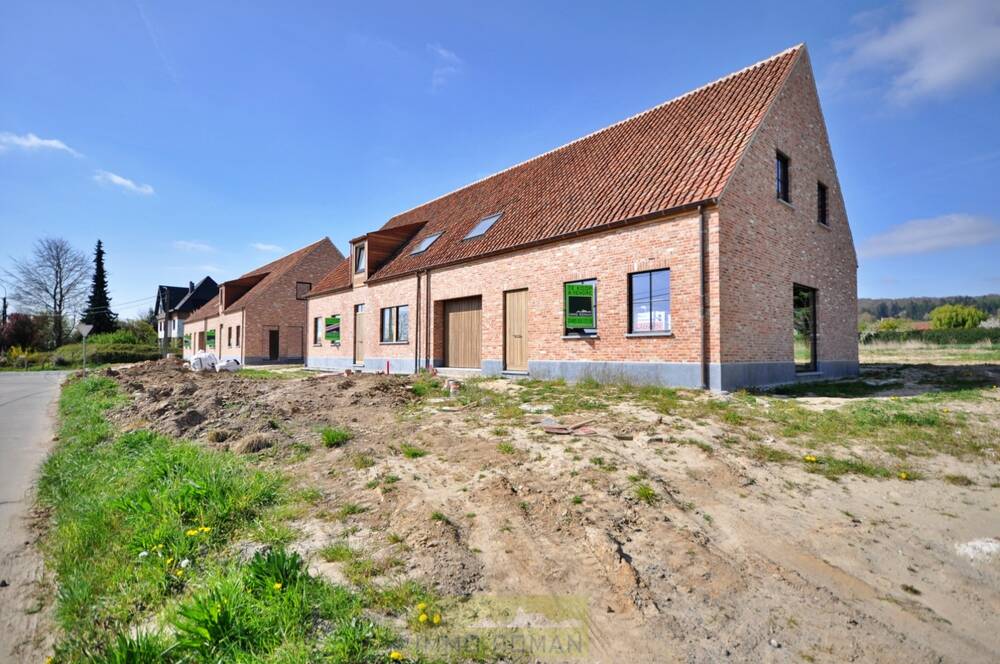 Immeuble de rapport - Immeuble à appartement à vendre à Amougies 7750 384900.00€ 3 chambres 188.00m² - annonce 456905