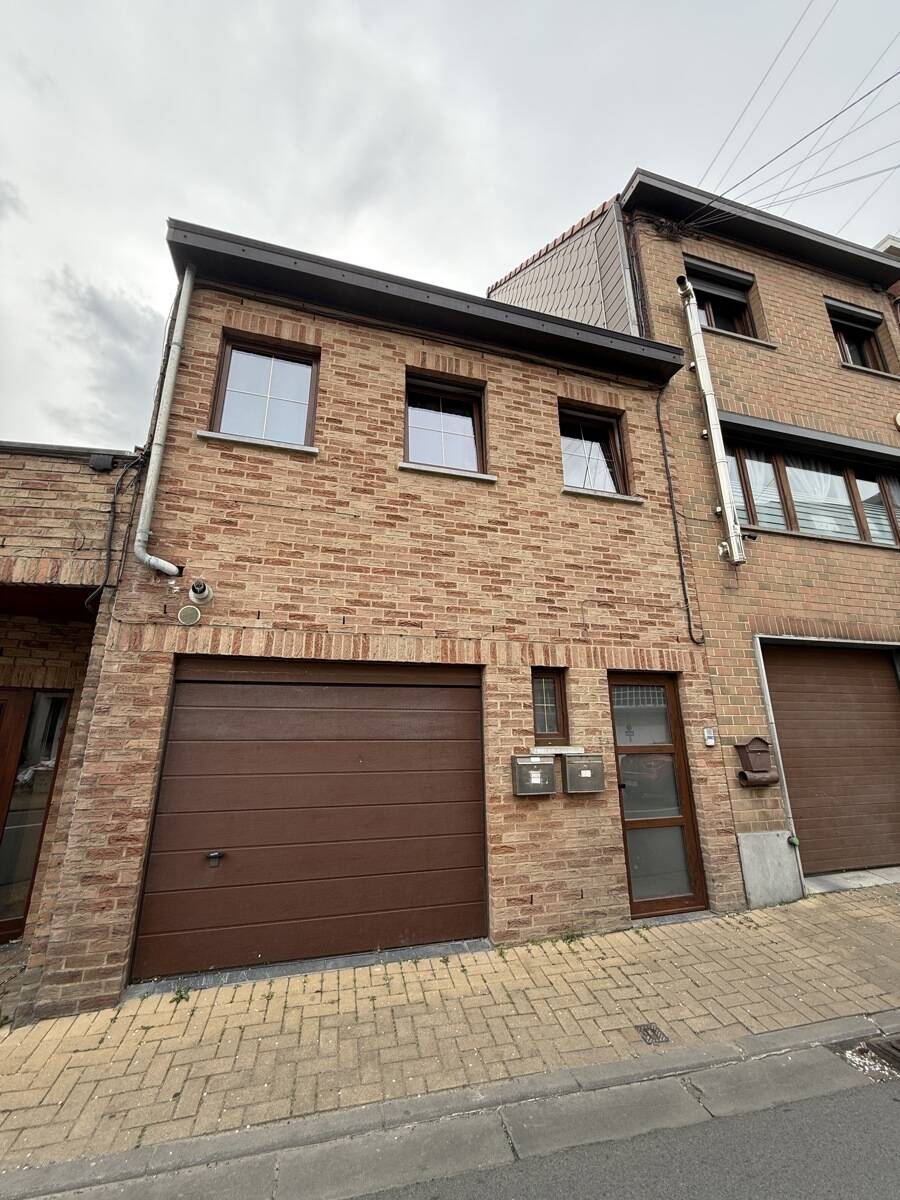 Maison à vendre à Montignies-sur-Sambre 6061 240000.00€ 3 chambres 172.00m² - annonce 456348
