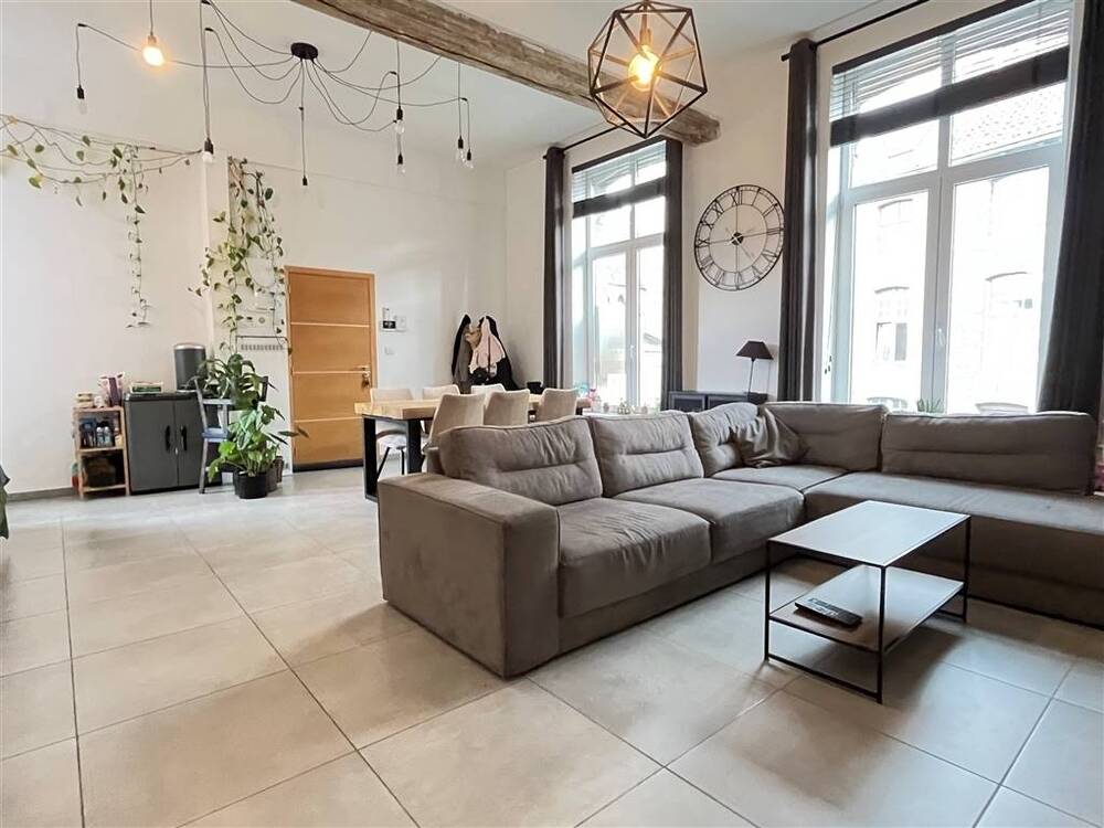 Appartement à à Tournai 7500 825.00€ 2 chambres 80.00m² - annonce 456076