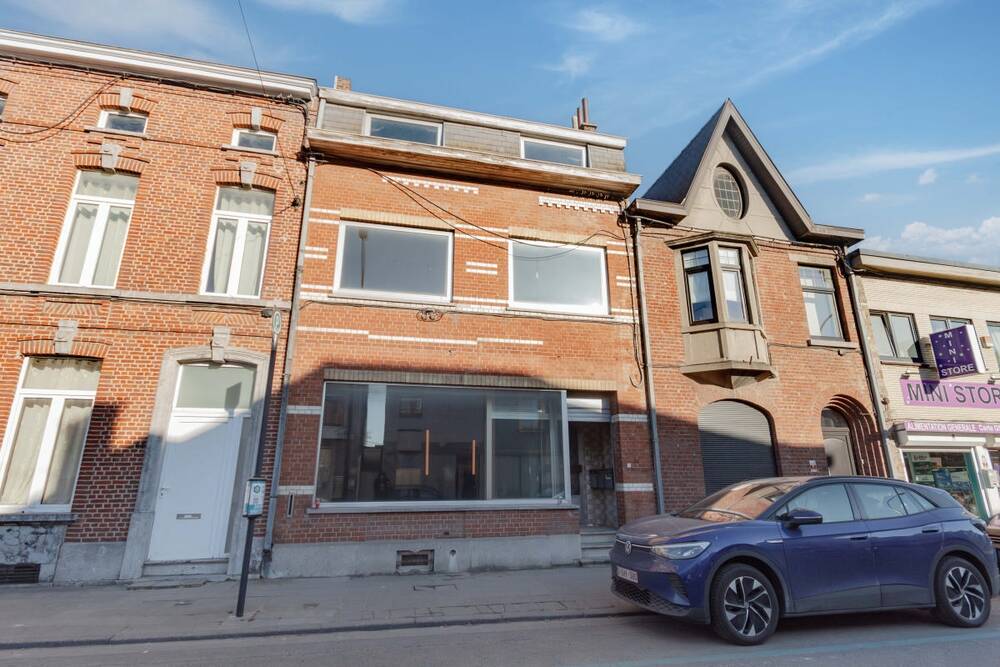 Maison à vendre à Mont-sur-Marchienne 6032 198000.00€ 3 chambres 360.00m² - annonce 455909
