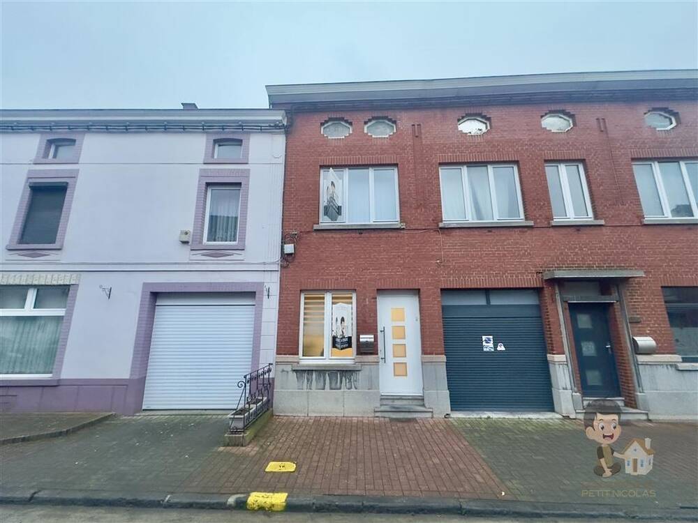 Maison à vendre à Wanfercée-Baulet 6224 230000.00€ 3 chambres 160.00m² - annonce 456262