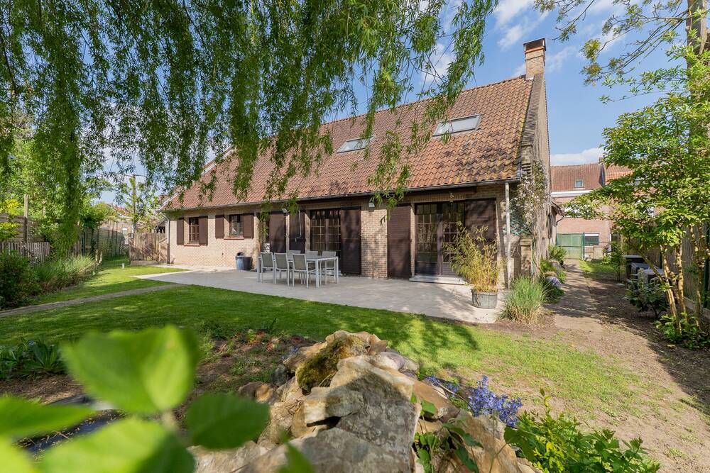 Villa à vendre à Mouscron 7700 395000.00€ 6 chambres 272.00m² - annonce 456179