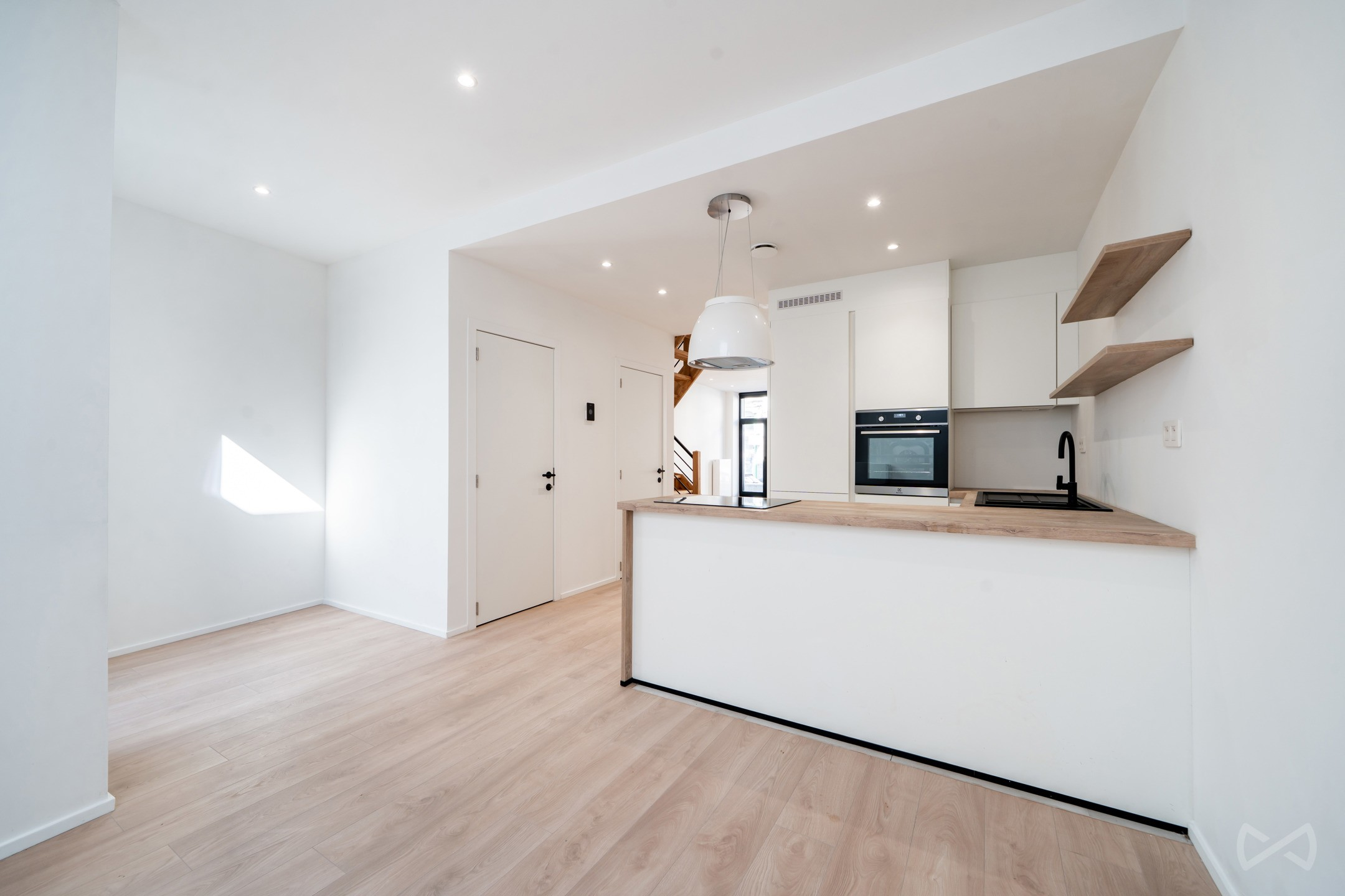 Duplex à vendre à Mons 7000 300000.00€ 3 chambres 120.00m² - annonce 458041
