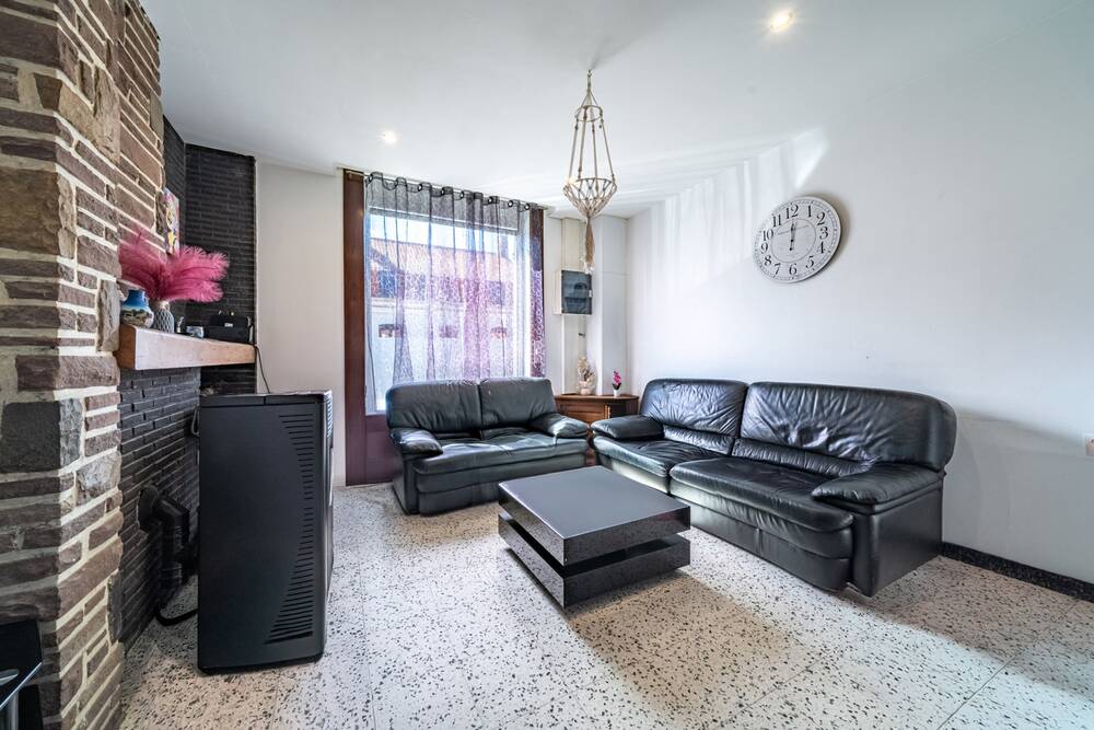 Maison à vendre à Estaimpuis 7730 215000.00€ 2 chambres 156.00m² - annonce 457094
