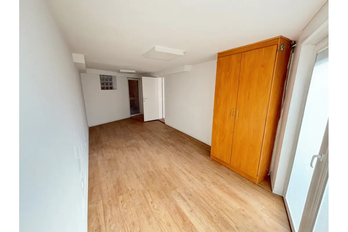 Commerce à  à Jemappes 7012 500.00€  chambres 40.00m² - annonce 458466