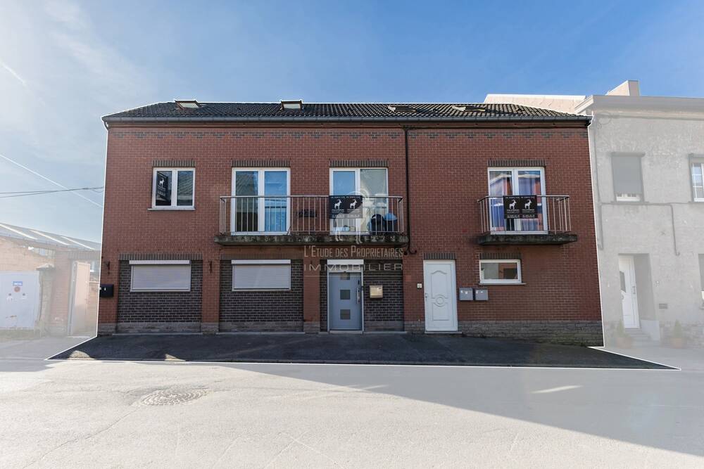 Maison à vendre à Gilly 6060 289999.00€ 5 chambres 204.00m² - annonce 458307