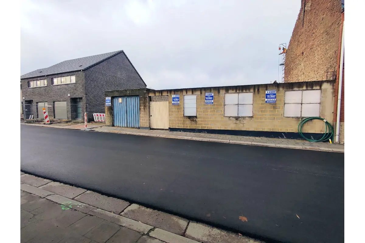 Terrain à vendre à Châtelet 6200 105000.00€  chambres m² - annonce 458803