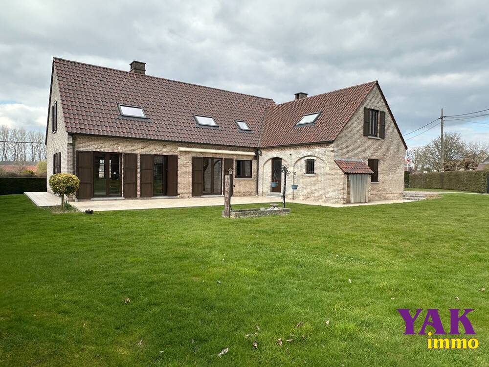Maison à louer à Enghien 7850 2150.00€ 4 chambres 235.00m² - annonce 458928