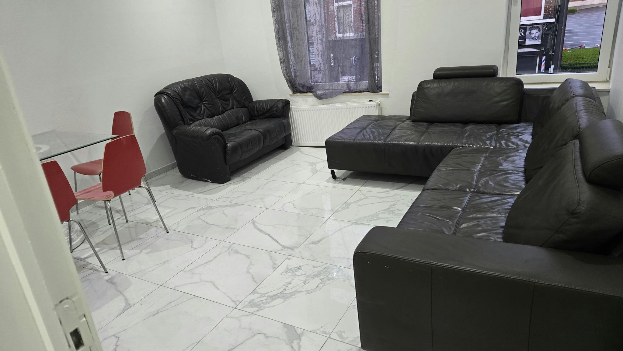 Appartement à louer à Marcinelle 6001 650.00€ 2 chambres 80.00m² - annonce 461350